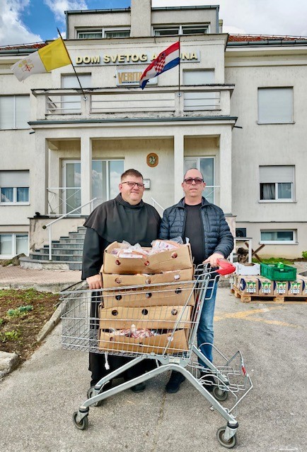 Donacija SPH Pučkoj kuhinji na Svetom Duhu